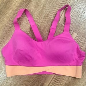 Victoria’s Secret Love Cloud Crossover Sports Bra - M